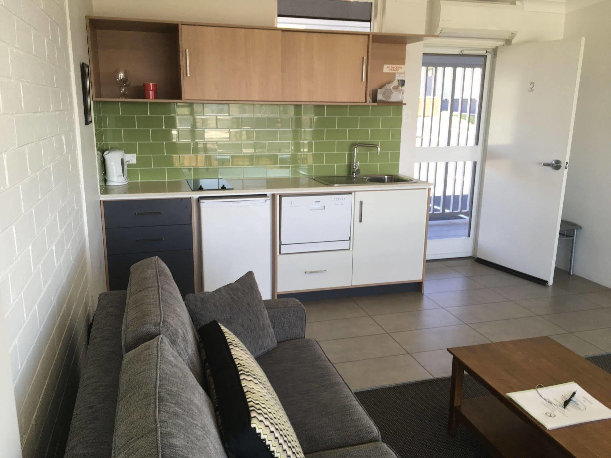 Harbourview Serviced Apartments Алладалла Екстер'єр фото